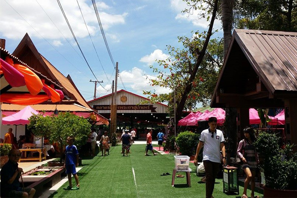 ตลาดน้ำพระยาสุเรนทร์