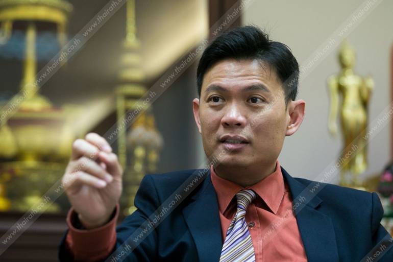 ศ.ดร.สุชัชวีร์ สุวรรณสวัสดิ์ นายกสมาคมวิศวกรรมสถานแห่งประเทศไทย ในพระบรมราชูปถัมภ์ (วสท.)