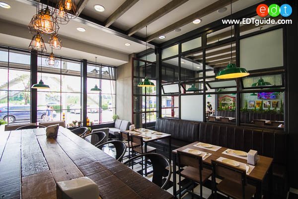 เจ๊โป๊ะ ร้านอาหารภายในโครงการ The Junctions