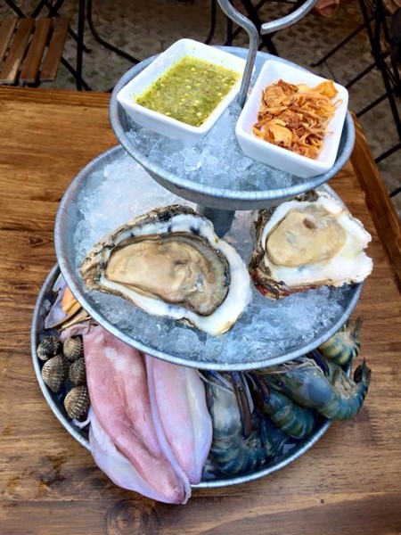 Raw Style Street Seafood (Rawtruckr)