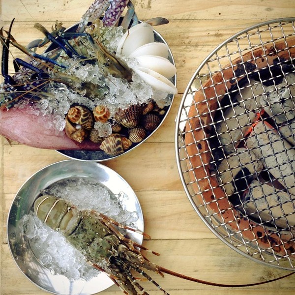 Surf Surf ทาวน์อินทาวน์