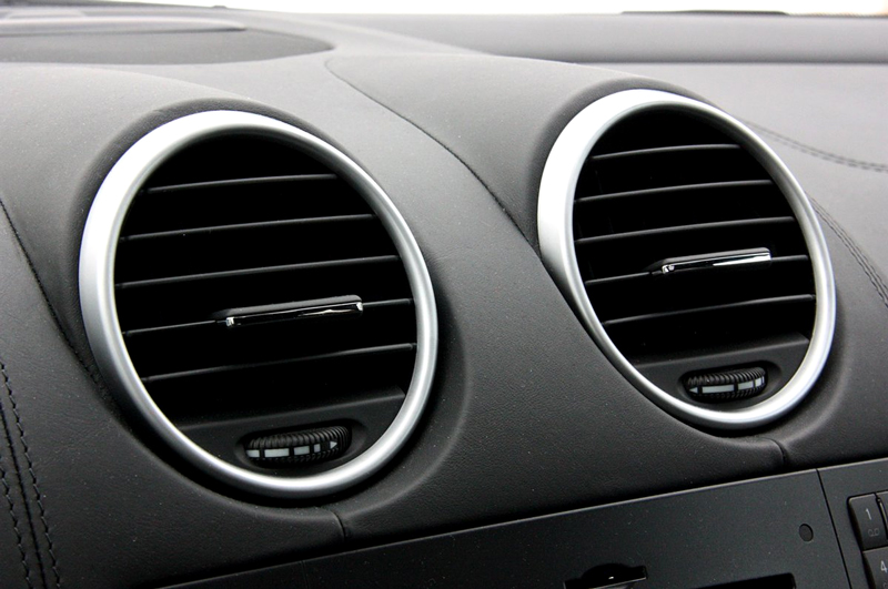 4 เทคนิคช่วยให้แอร์รถเย็นเจี๊ยบหน้าร้อน