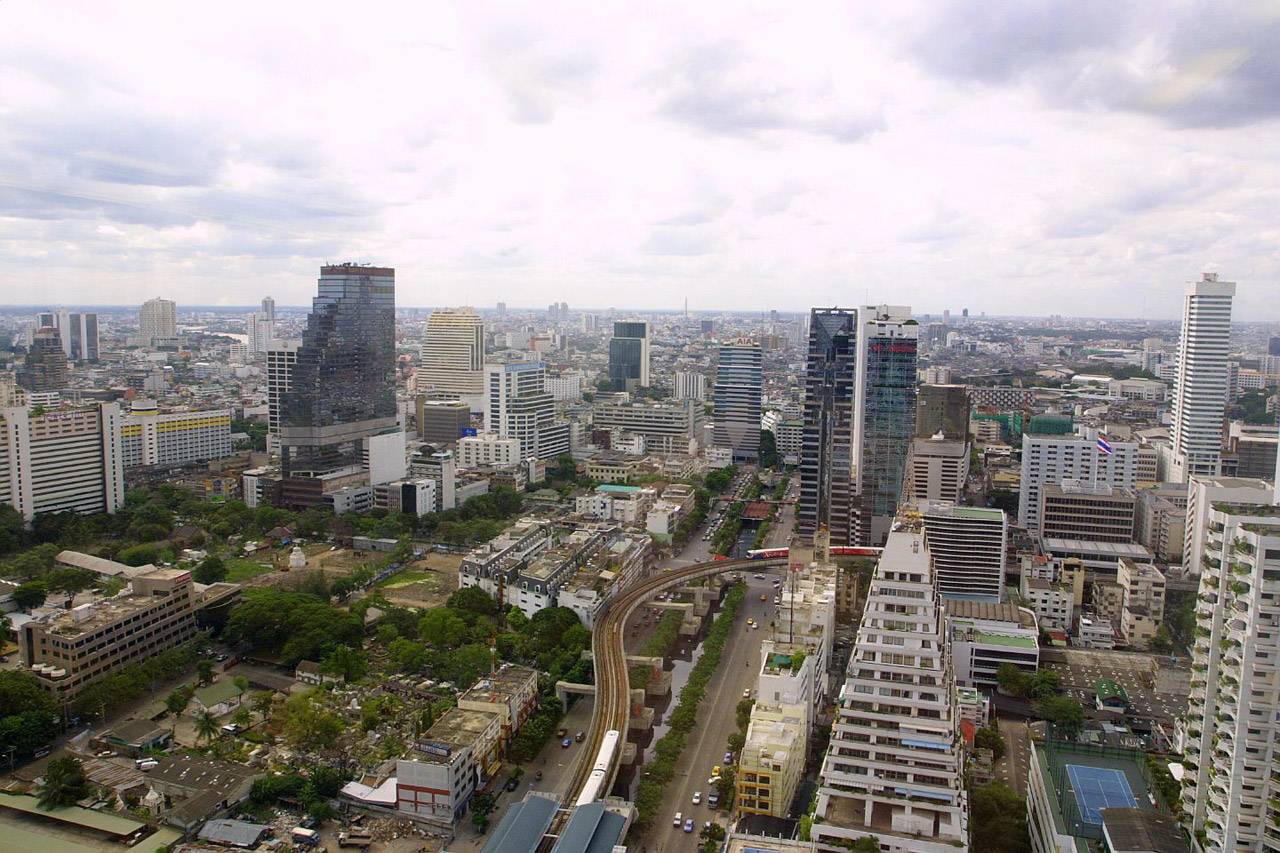 บ้านคุณอยู่เขตไหน? ส่อง 4 ทำเลทองแนวรถไฟฟ้าสายสีเหลือง ราคาพุ่งติดจรวด