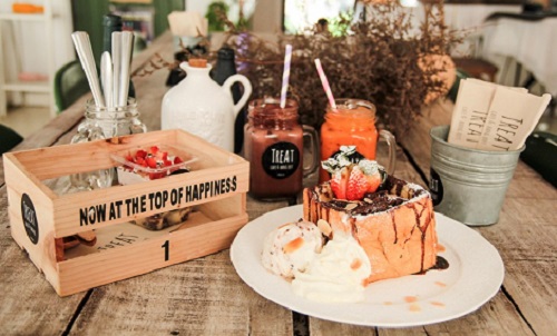 ฟินแบบ อินดี้สไตล์อังกฤษ ที่ร้าน Treat Cafe & Hangout