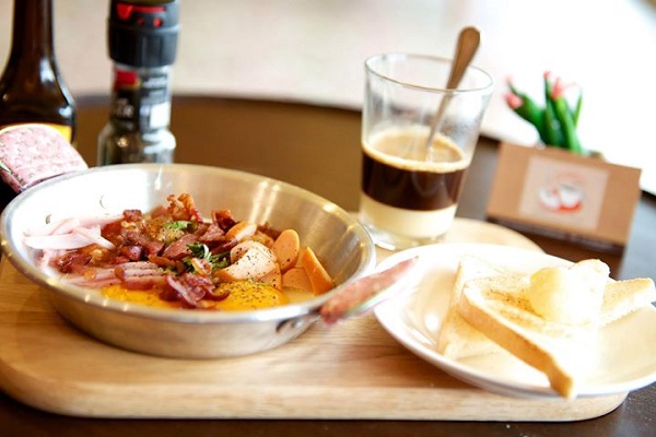 อิ่มอร่อยต้อนรับวันใหม่กับ 10 ร้านอาหารเช้าในกรุงเทพฯ
