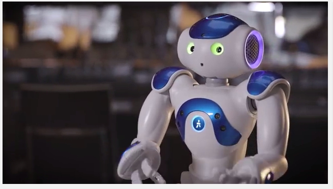 คอนนี่หุ่นยนต์ต้อนรับสำหรับธุรกิจบริการที่มีเทคโนโลยีวัตสันอยู่เบื้องหลังตัวแรกของโลก