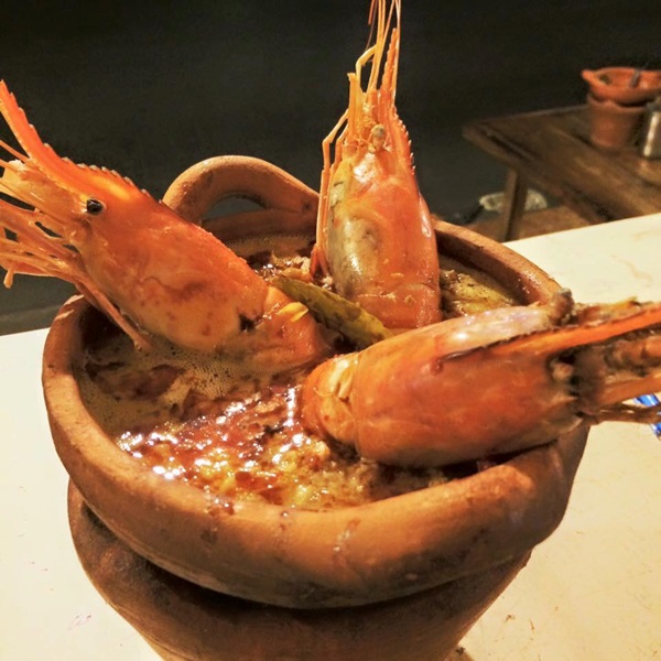 สุดอลังการ “โจ๊กเปิดหม้อ“ โจ๊กต้มยำกุ้งแม่น้ำ กับท๊อปปิ้งขั้นเทพ