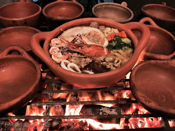 สุดอลังการ “โจ๊กเปิดหม้อ“ โจ๊กต้มยำกุ้งแม่น้ำ กับท๊อปปิ้งขั้นเทพ