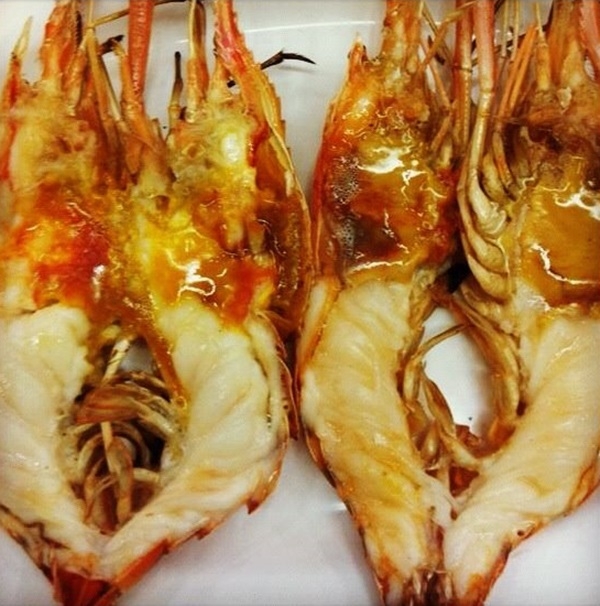 เจ๊ไข่ ซีฟู้ด  ประชาชื่น