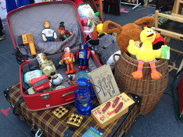 9 ตลาดนัด สวรรค์ของนักช้อปของถูกและดี