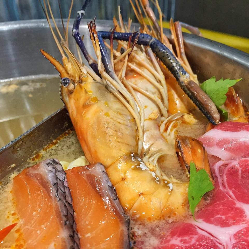 เพนกวินกินชาบู