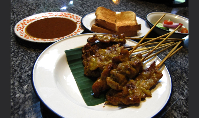 บ้านไม้ชายน้ำ