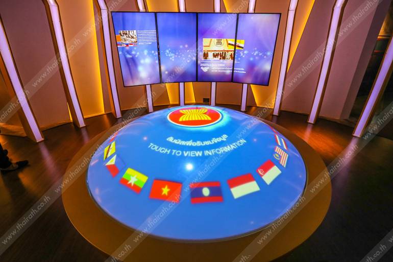 ศูนย์อาเซียน จัดแสดง 10 ประเทศในประชาคม