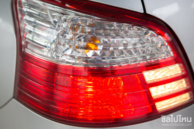 วิธีการตรวจเช็ครถยนต์ด้วยตัวเองก่อนขับรถไปเที่ยวช่วงวันหยุด