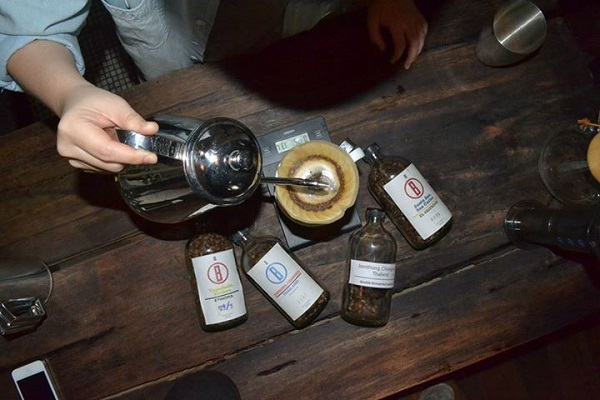 ร้าน One Ounce for Onion