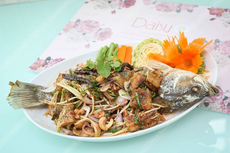 น้ำตกปลากะพง