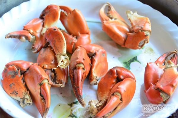 เลาะเลียบริมเจ้าพระยา ชิมของอร่อยท่าพระจันทร์-ท่าช้าง