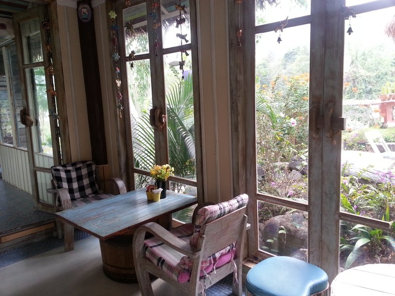 ต้นขนมหวานสะพานกาแฟ สวนผึ้ง