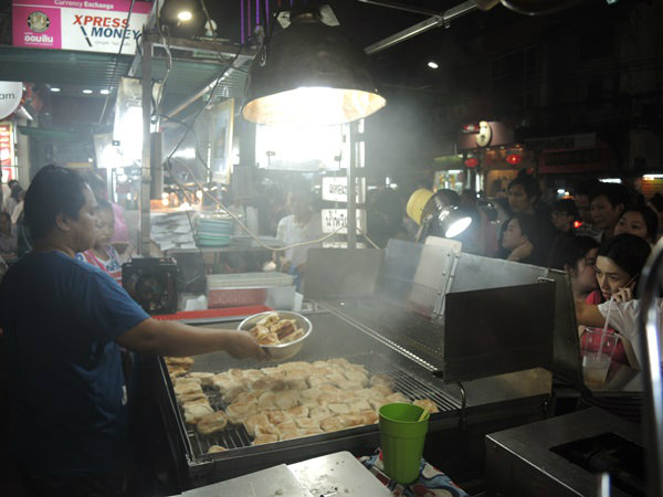 ขนมปังเจ้าอร่อยเด็ดเยาวราช