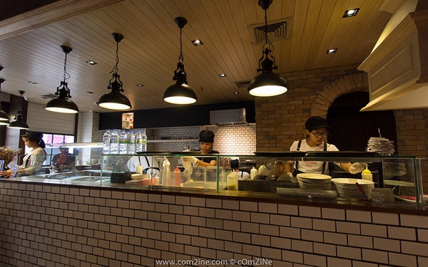 Pancake House จุดนัดหมายของคนรักขนมหวาน