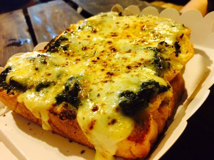 โจรนี่โทส ตลาดนัดรถไฟศรีนครินทร์