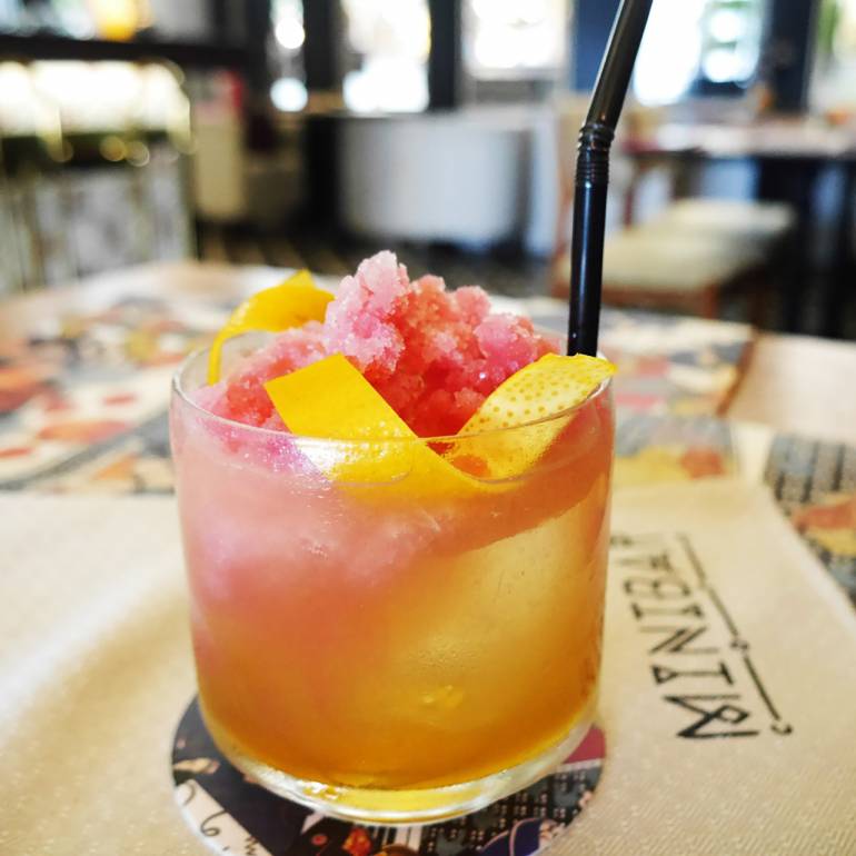 MINIBAR แฮงก์เอาต์ สไตล์ฝรั่งเศส ในนิวยอร์ก