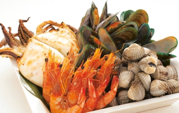 สมบูรณ์โภชนา บรรทัดทอง