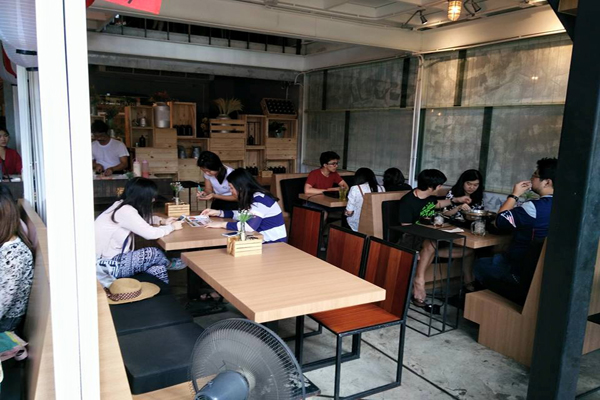 ออล เดย์ ออล ไนท์ - ศาลาแดง (All Day All Night)