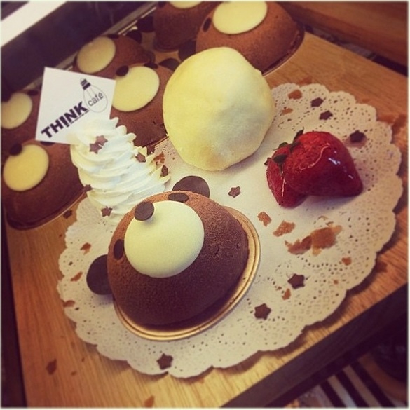 Think Cafe : คาเฟ่หน้าหมี สวยและอร่อย