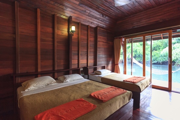 เดอะ ฟอร์ เรสท์ รีสอร์ท