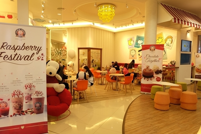 Charlie Brown Cafe Thailand