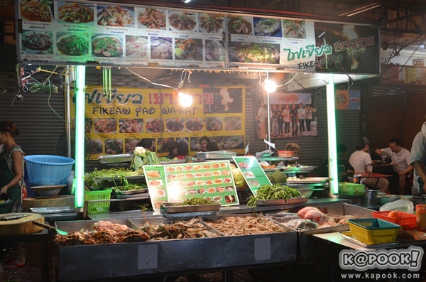 ตะลุยเยาวราชตอนค่ำ ตระเวนหาของกินร้านอร่อย