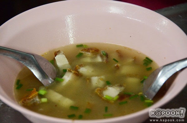 ตะลุยเยาวราชตอนค่ำ ตระเวนหาของกินร้านอร่อย