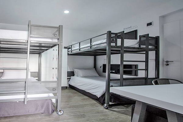 บลูมังกี้ภูเก็ตบ้านสามกอง (Blu Monkey Phuket Baan Samkong)