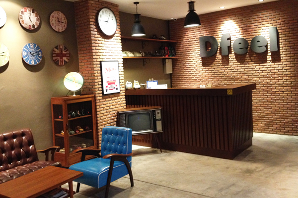 ดีฟีล โฮสเทล (Dfeel Hostel)