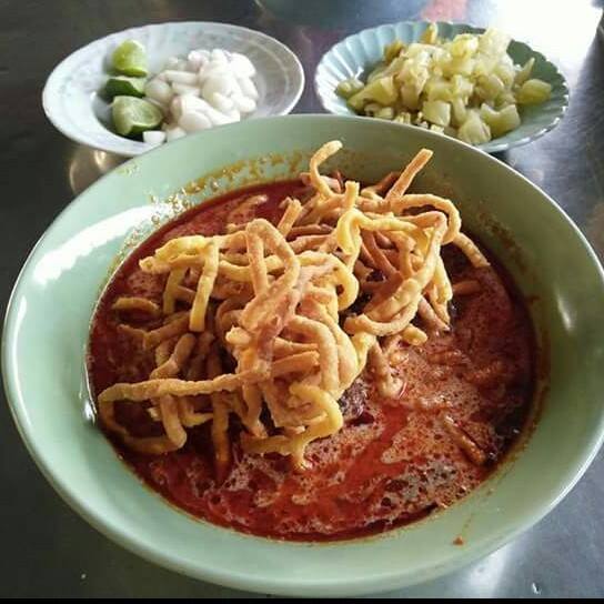 ข้าวซอยแม่มณี