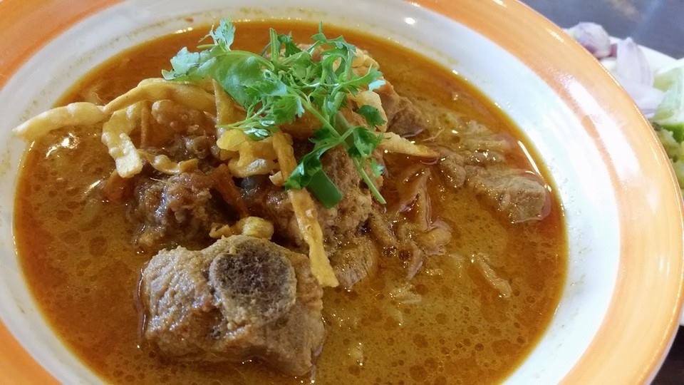 ข้าวซอยลำดวนฟ้าฮ่ามเชียงใหม่