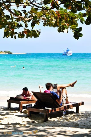 อ่าววงเดือน เกาะเสม็ด จ.ระยอง