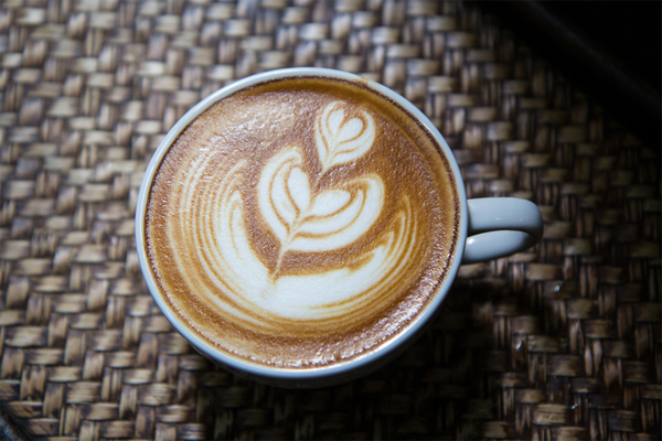 รวม 10 ร้านกาแฟน่านั่ง บรรยากาศดี ๆ ในซอยอารีย์