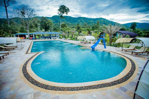 The banyan leaf Resort สวนผึ้ง ราชบุรี