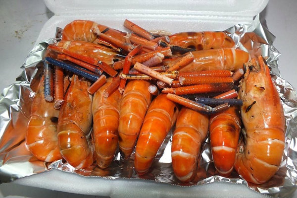 อาหารทะเลนายด่าง