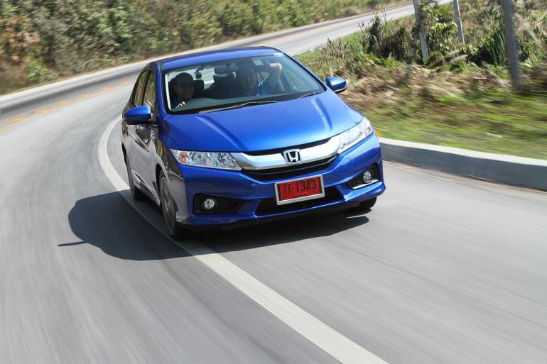 ขึ้น-ลงภูทับเบิกกับ 'รถเกียร์ออโต' ขับยังไงดีคะคุณ?