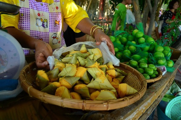 ตลาดน้ำตลิ่งชัน