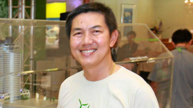 นายนริศ เชยกลิ่น ประธานเจ้าหน้าที่บริหาร บริษัท สิงห์ เอสเตท จำกัด (มหาชน)