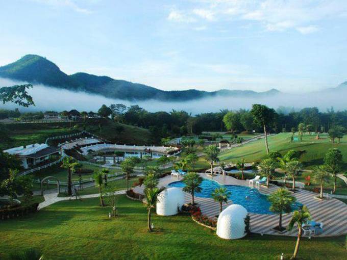 สวิส วัลเลย์ ฮิพ รีสอร์ท