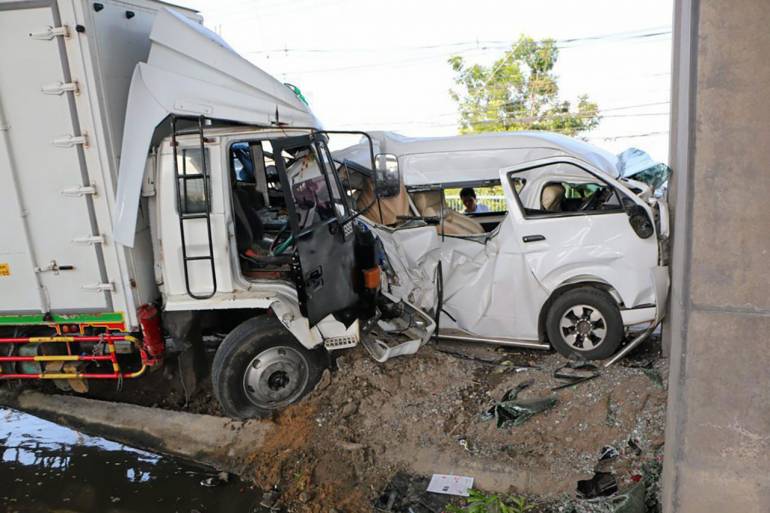 พ.ร.บ. ให้ความคุ้มครองทุกคนที่ประสบภัย แต่หมายถึง ทุกคน ที่ได้รับอันตรายจากรถ