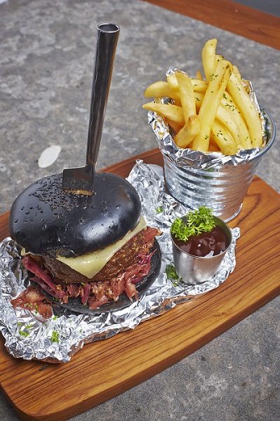 เดอแบร์ดับเบิ้ลชีสเบอร์เกอร์